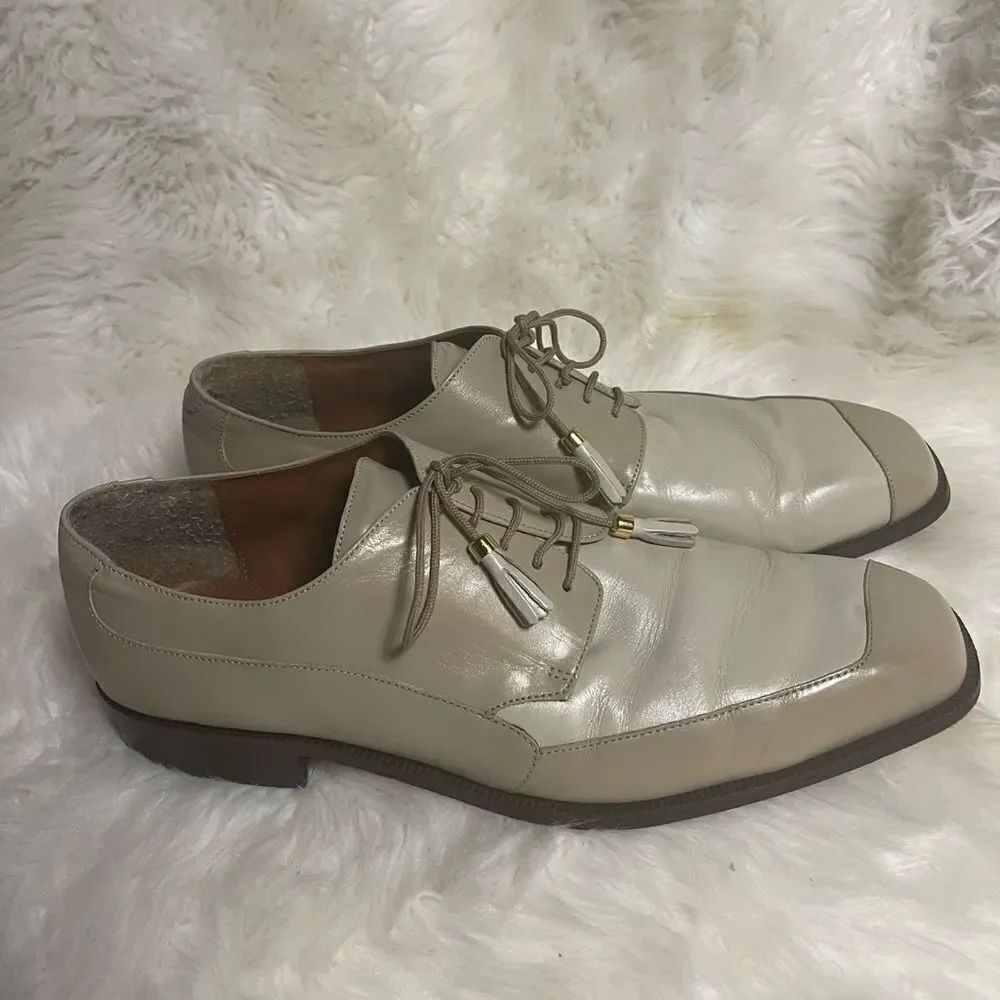 Marco Vicci leather beige and taupe men’s shoes lace with tassel accent SZ13M